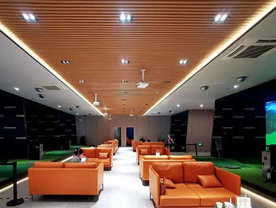室內(nèi)高爾夫入駐“中國(guó)第一村”，啟高體育如何做到圈粉無(wú)數(shù)？